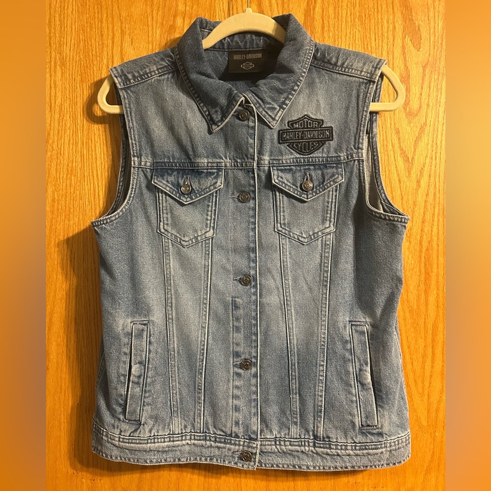 NWOT Women’s Harley Davidson Cotton Denim Vest